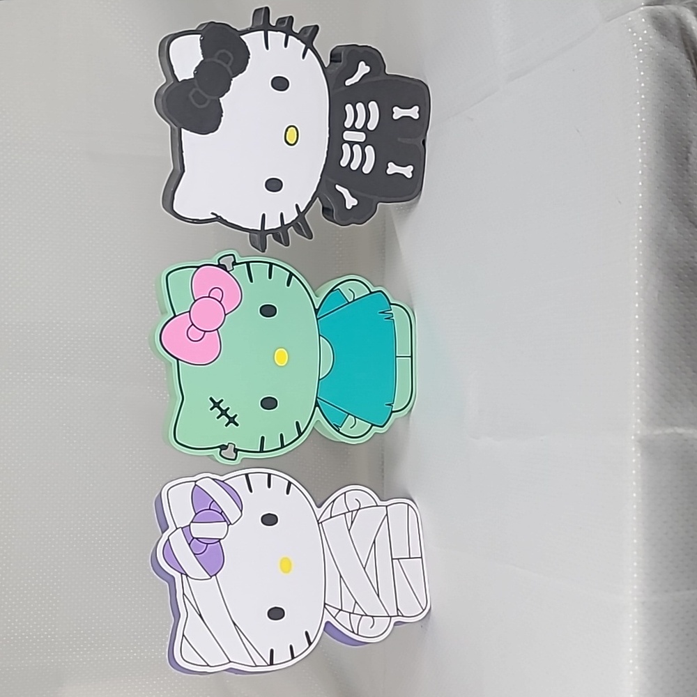 Hello Kitty Trio Halloween Signs